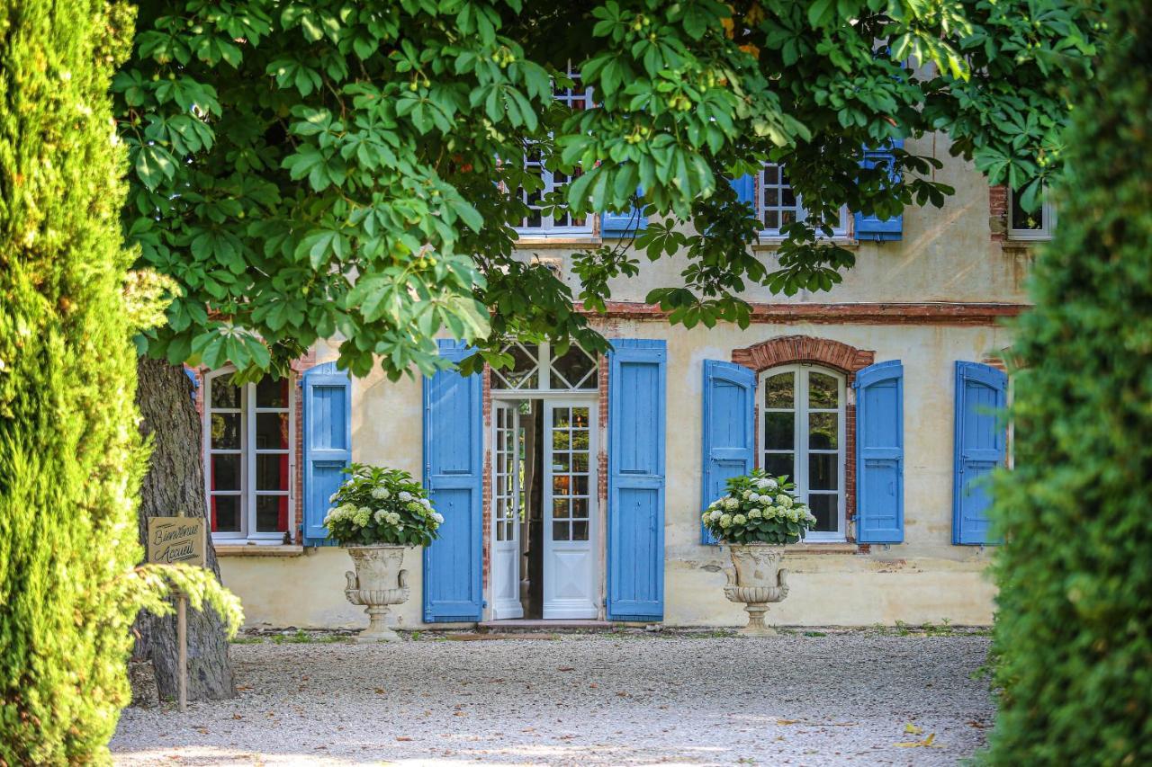 ホテル Le Manoir Du Thouron Saint-Sulpice  エクステリア 写真